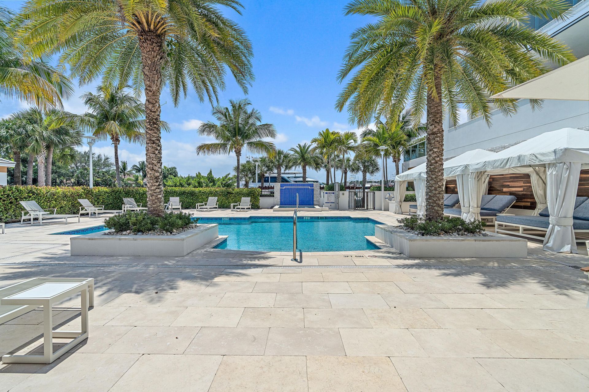 2700 Donald Ross Road, Unit 303, Palm Beach Gardens, FL 33410 Photo