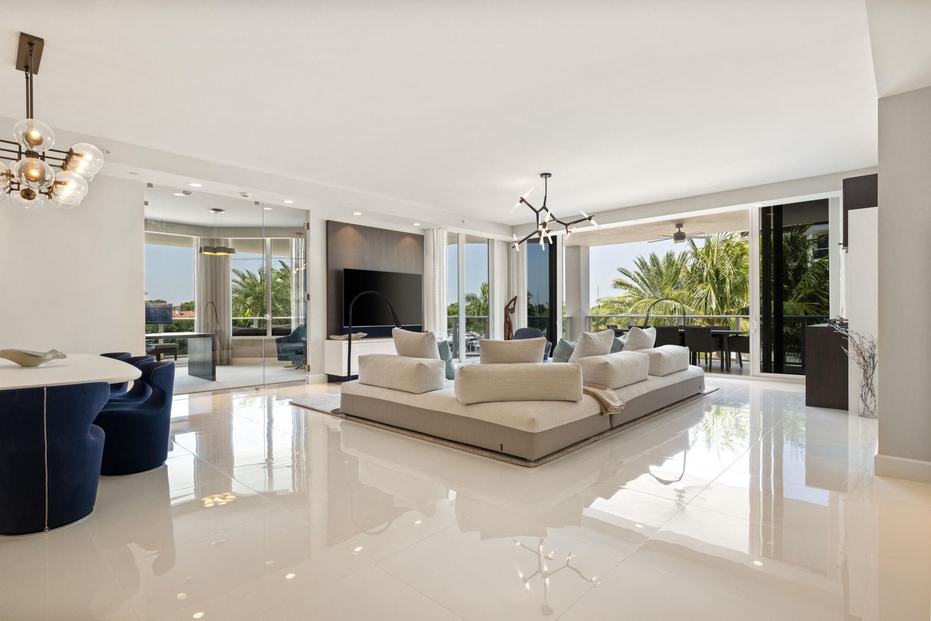 2700 Donald Ross Road, Unit 303, Palm Beach Gardens, FL 33410 Photo