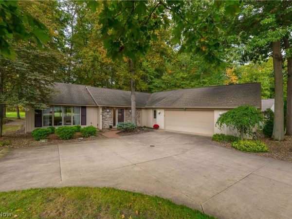 8784 Gatewood Drive , North Ridgeville, OH 44039