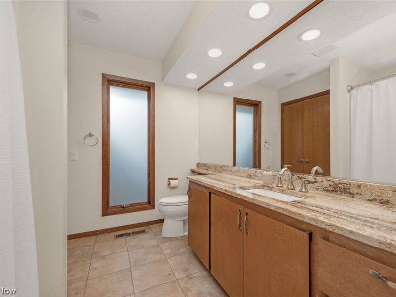 8784 Gatewood Drive, North Ridgeville, OH 44039 Photo 20