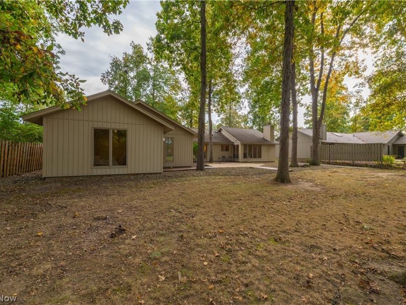 8784 Gatewood Drive, North Ridgeville, OH 44039 Photo 32