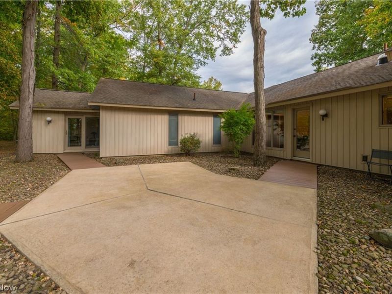 8784 Gatewood Drive, North Ridgeville, OH 44039 Photo 34