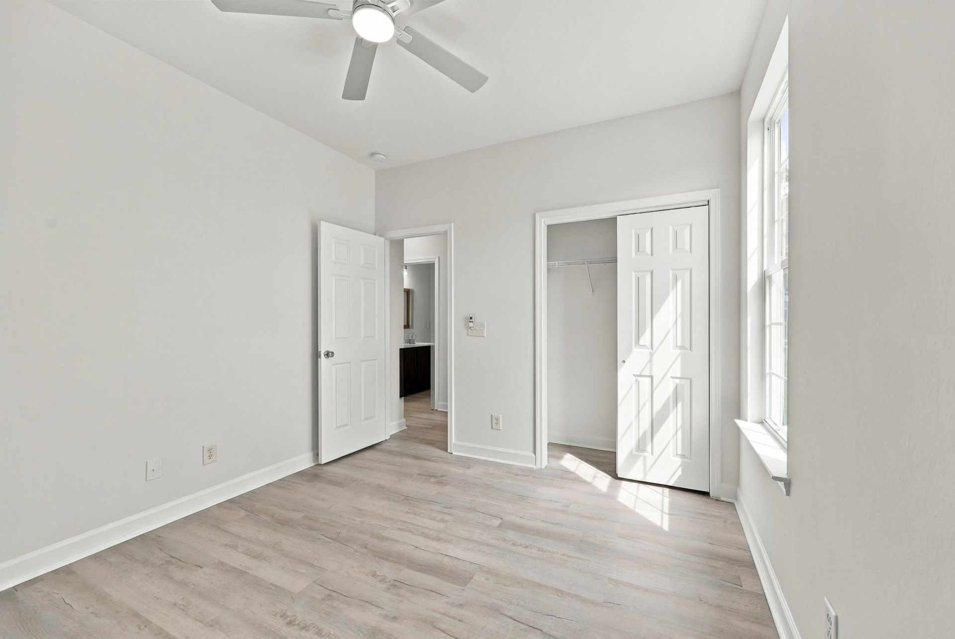 172 Zinnia Dr. Photo 17