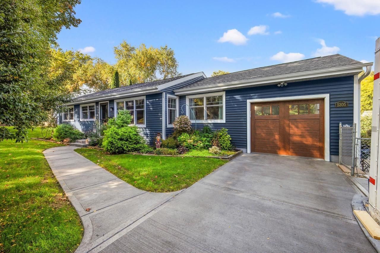 5305 Flamingo Road, Monona, WI 53716 Main Photo