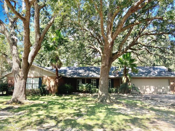 3936 River Pine Drive, Moss Point, MS 39563
