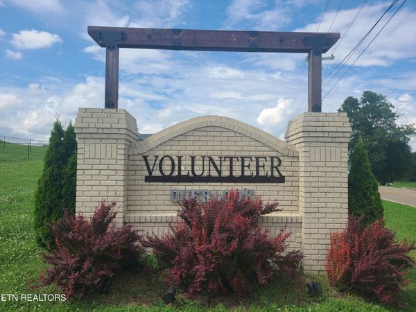242 Pocahontas Lane , Unit 12, Rutledge, TN 37861