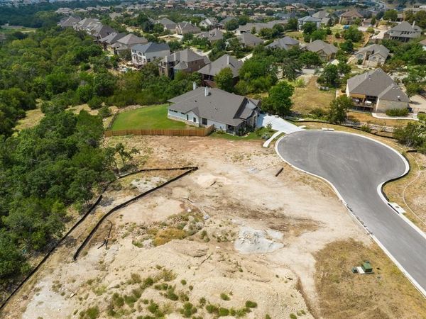 1816 Long Bow CV , Leander, TX 78641