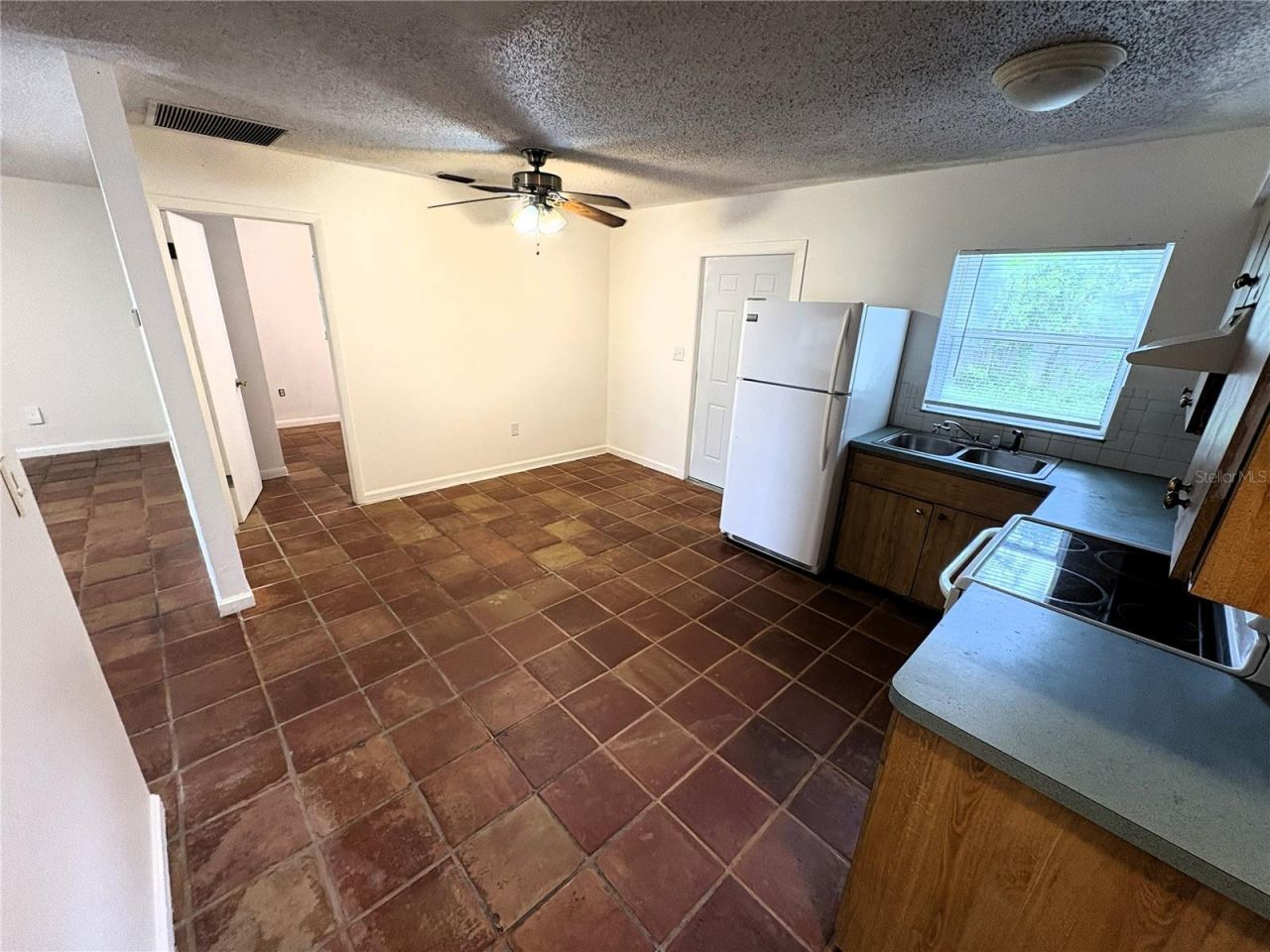 315 60th Avenue Terrace W, Bradenton, FL 34207 Photo