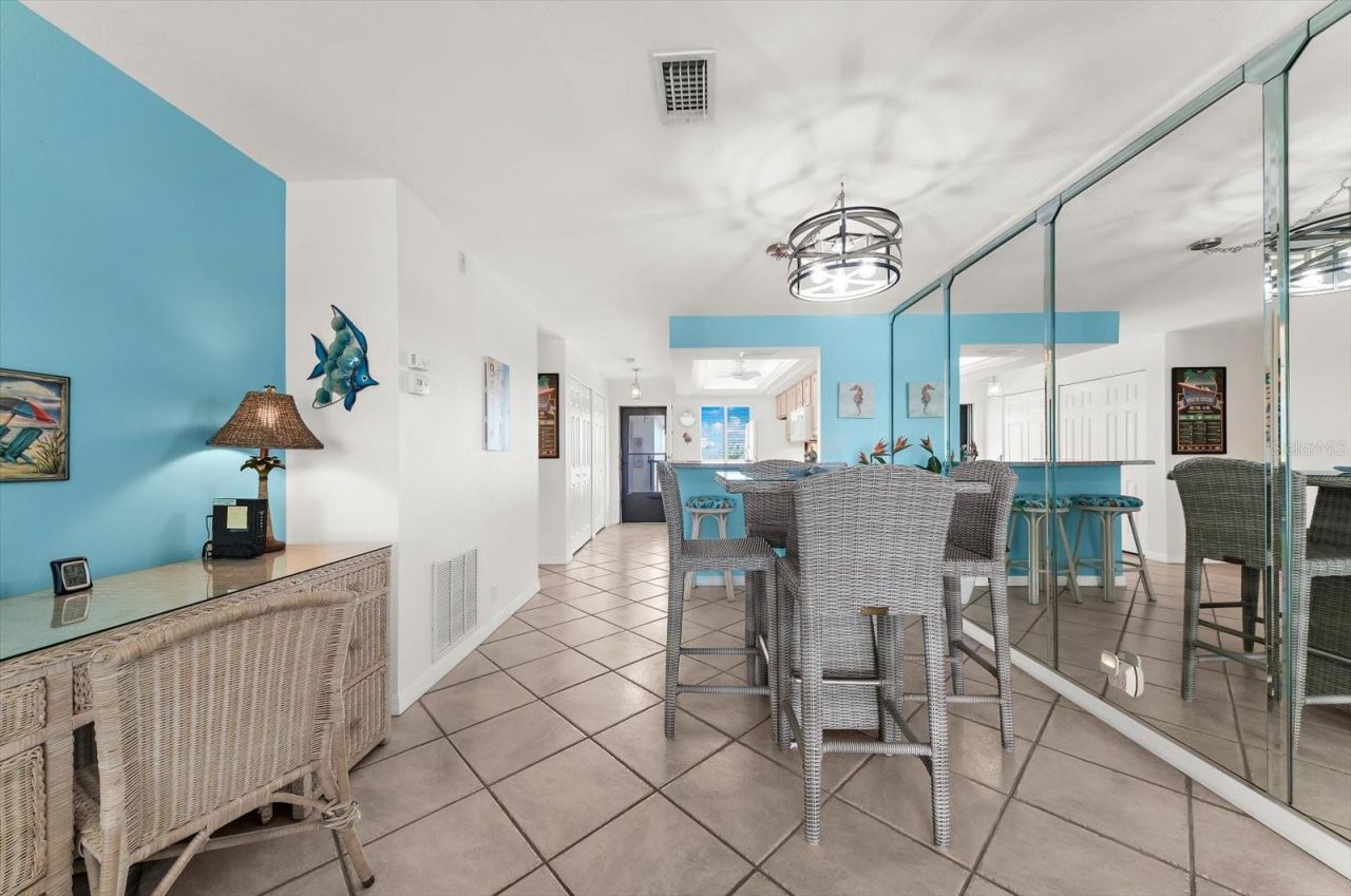 8911 Midnight Pass Road, Unit 511, Sarasota, FL 34242 Photo