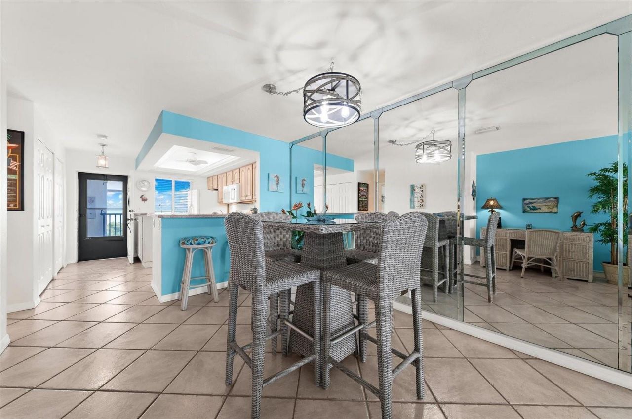 8911 Midnight Pass Road, Unit 511, Sarasota, FL 34242 Photo