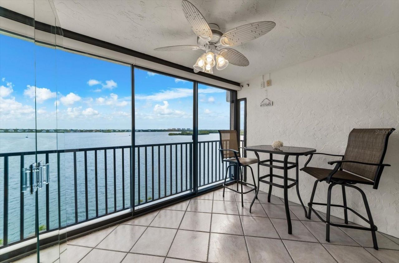8911 Midnight Pass Road, Unit 511, Sarasota, FL 34242 Photo