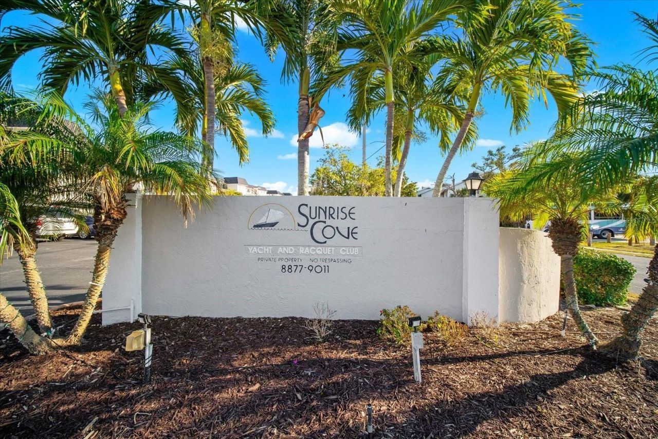 8911 Midnight Pass Road, Unit 511, Sarasota, FL 34242 Photo