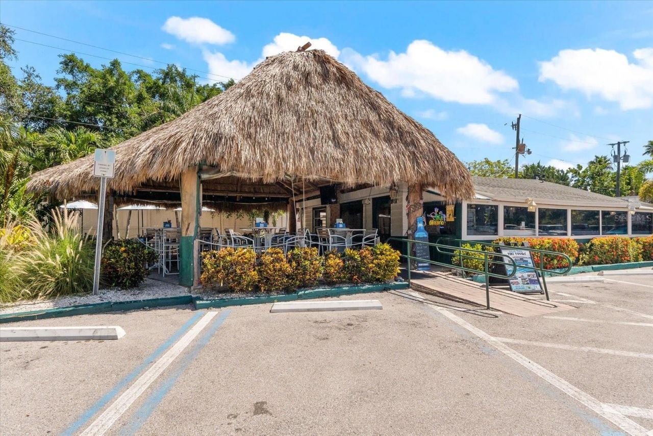 8911 Midnight Pass Road, Unit 511, Sarasota, FL 34242 Photo
