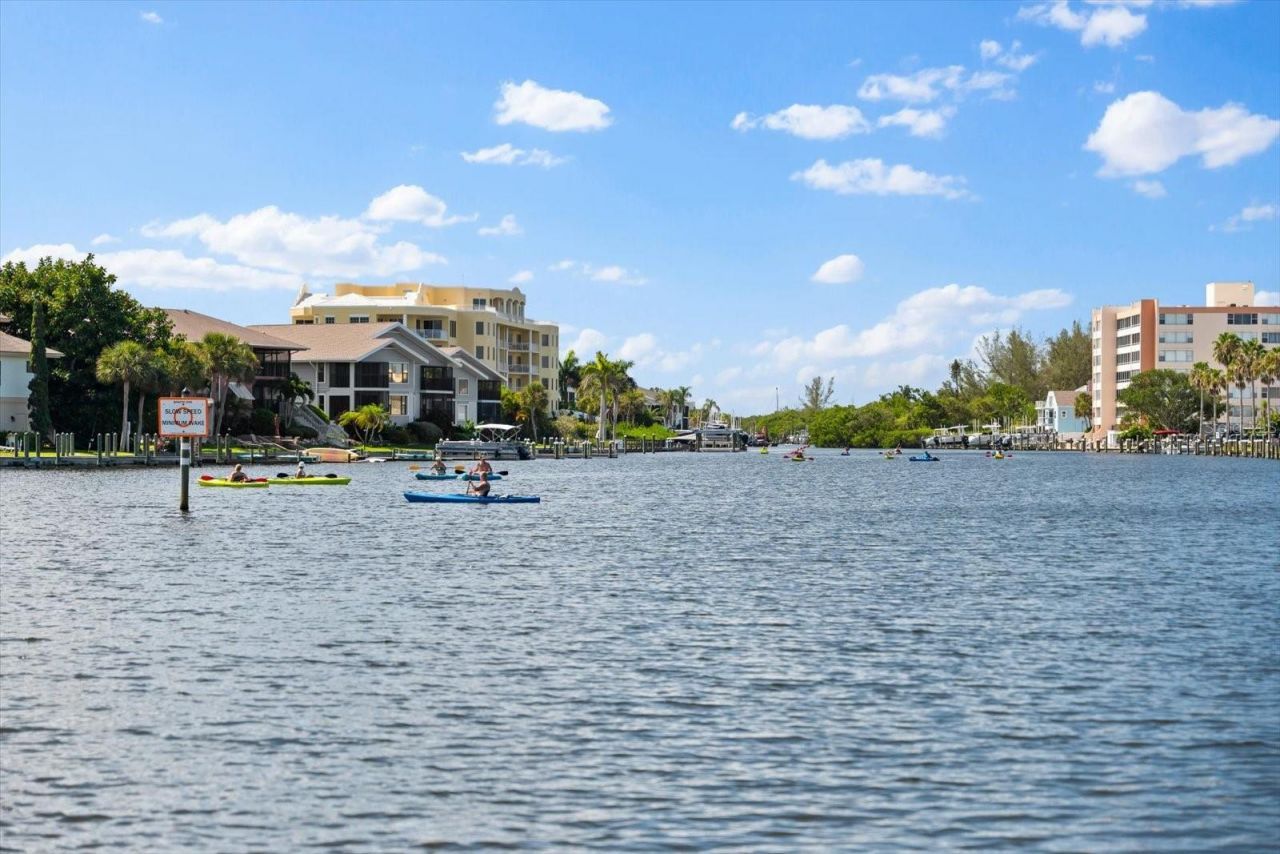 8911 Midnight Pass Road, Unit 511, Sarasota, FL 34242 Photo