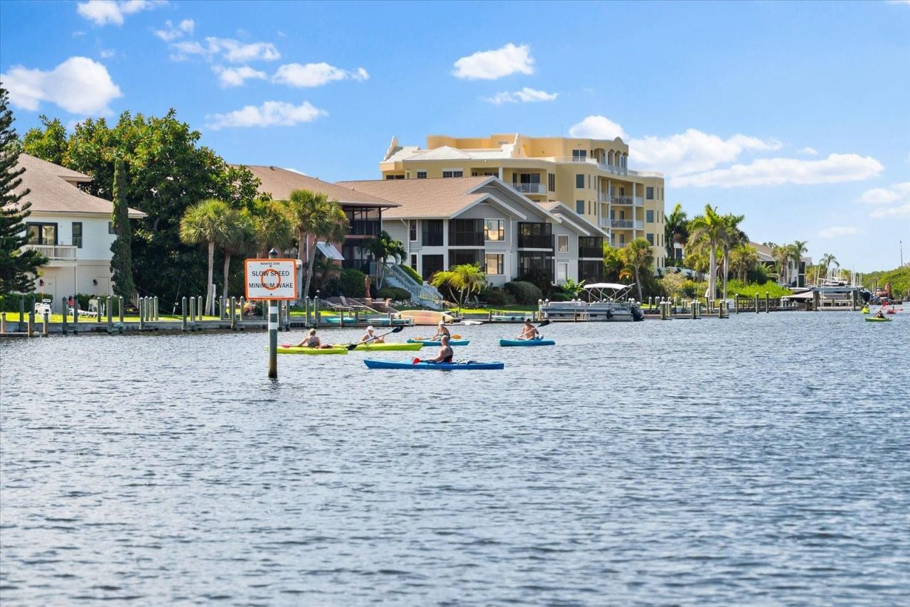8911 Midnight Pass Road, Unit 511, Sarasota, FL 34242 Photo