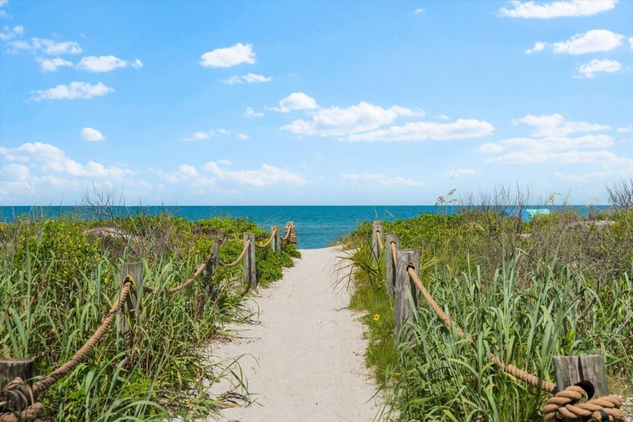 8911 Midnight Pass Road, Unit 511, Sarasota, FL 34242 Photo