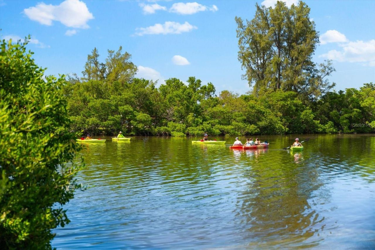 8911 Midnight Pass Road, Unit 511, Sarasota, FL 34242 Photo