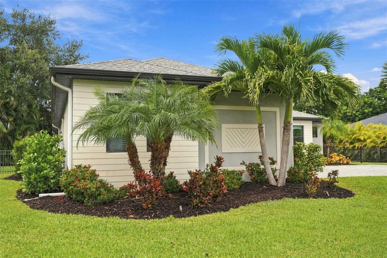 3946 Country View Drive, Sarasota, FL 34233 Photo