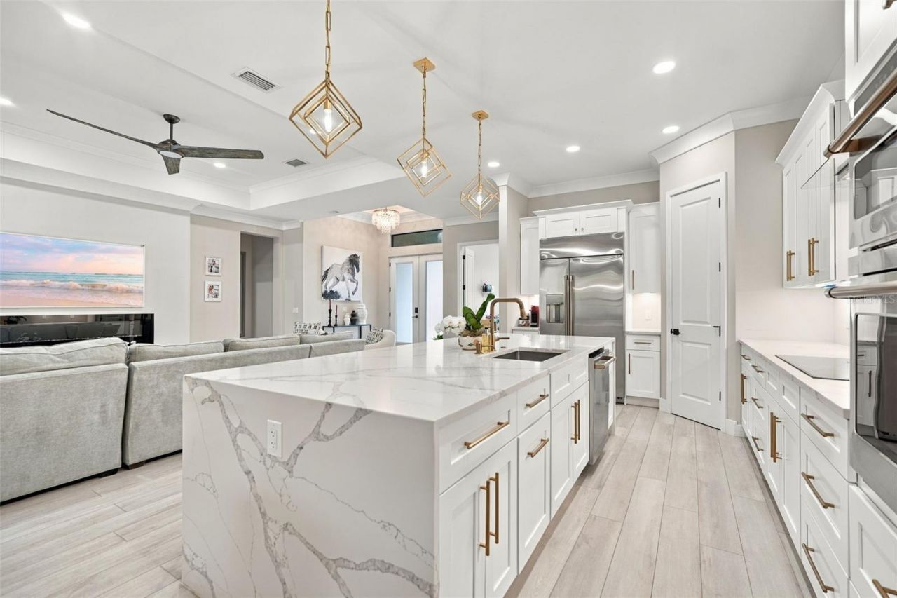 3946 Country View Drive, Sarasota, FL 34233 Photo