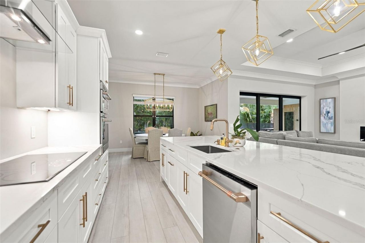 3946 Country View Drive, Sarasota, FL 34233 Photo