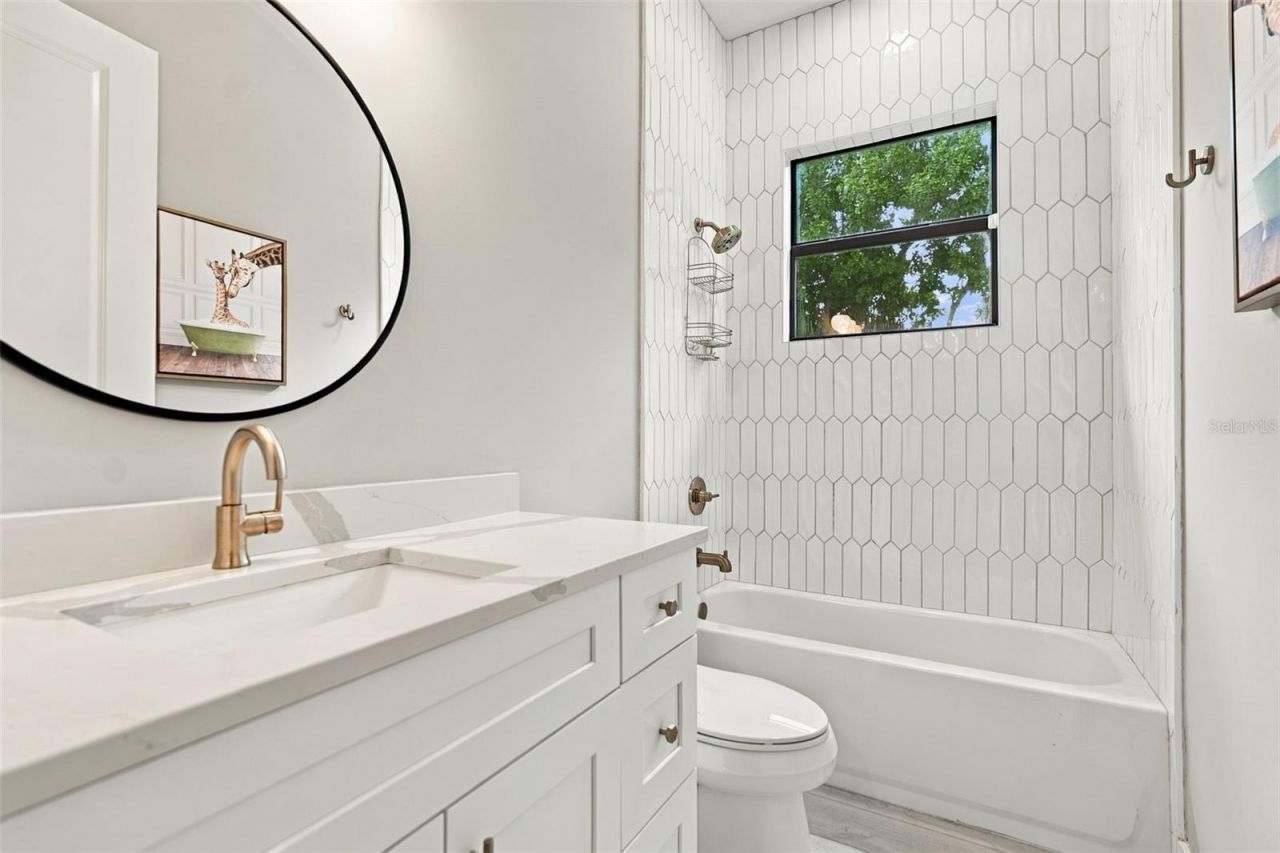 3946 Country View Drive, Sarasota, FL 34233 Photo