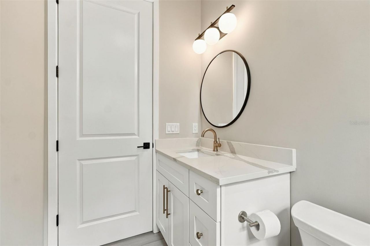 3946 Country View Drive, Sarasota, FL 34233 Photo