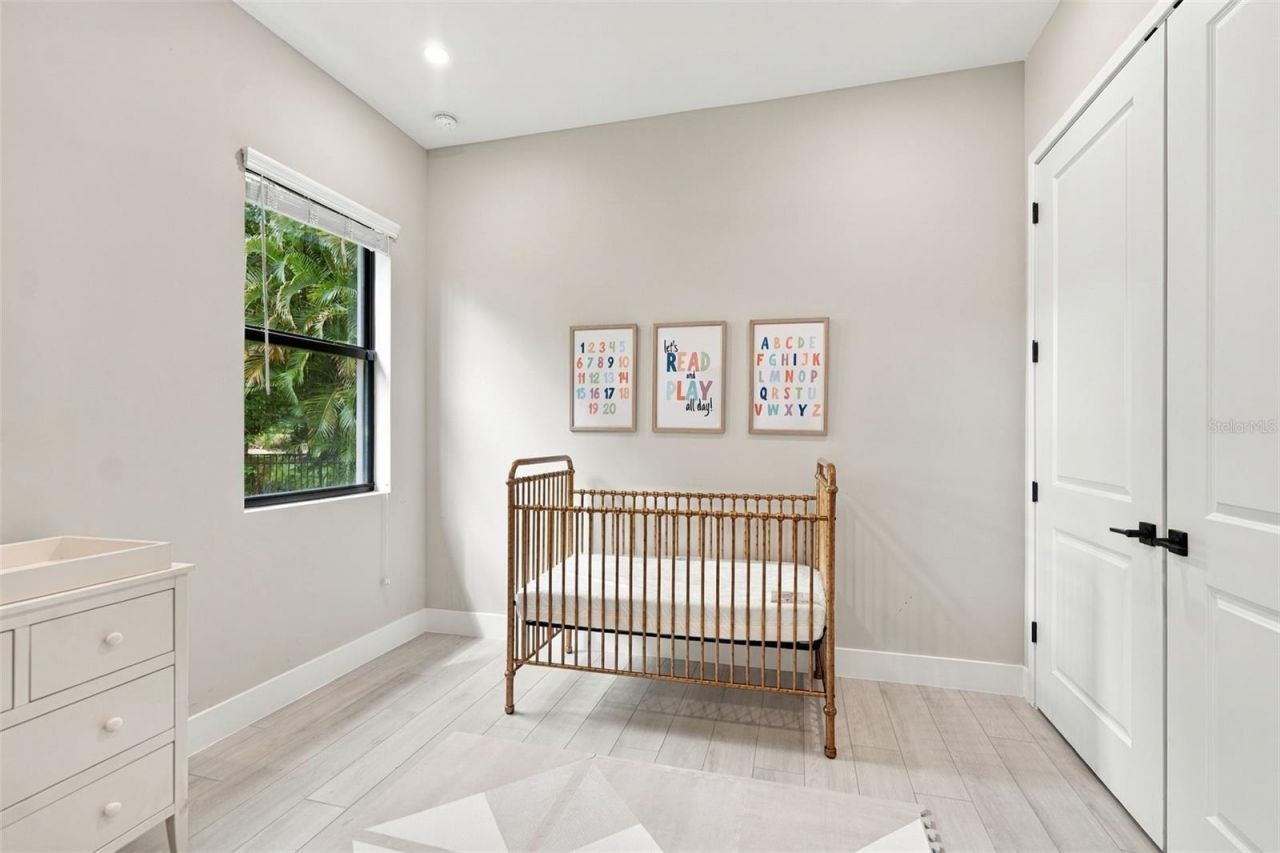 3946 Country View Drive, Sarasota, FL 34233 Photo
