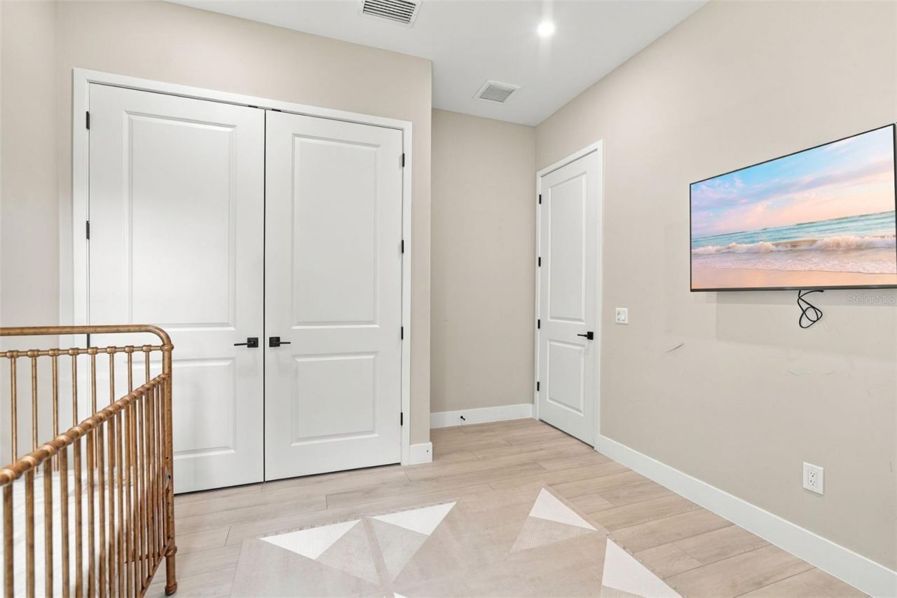 3946 Country View Drive, Sarasota, FL 34233 Photo