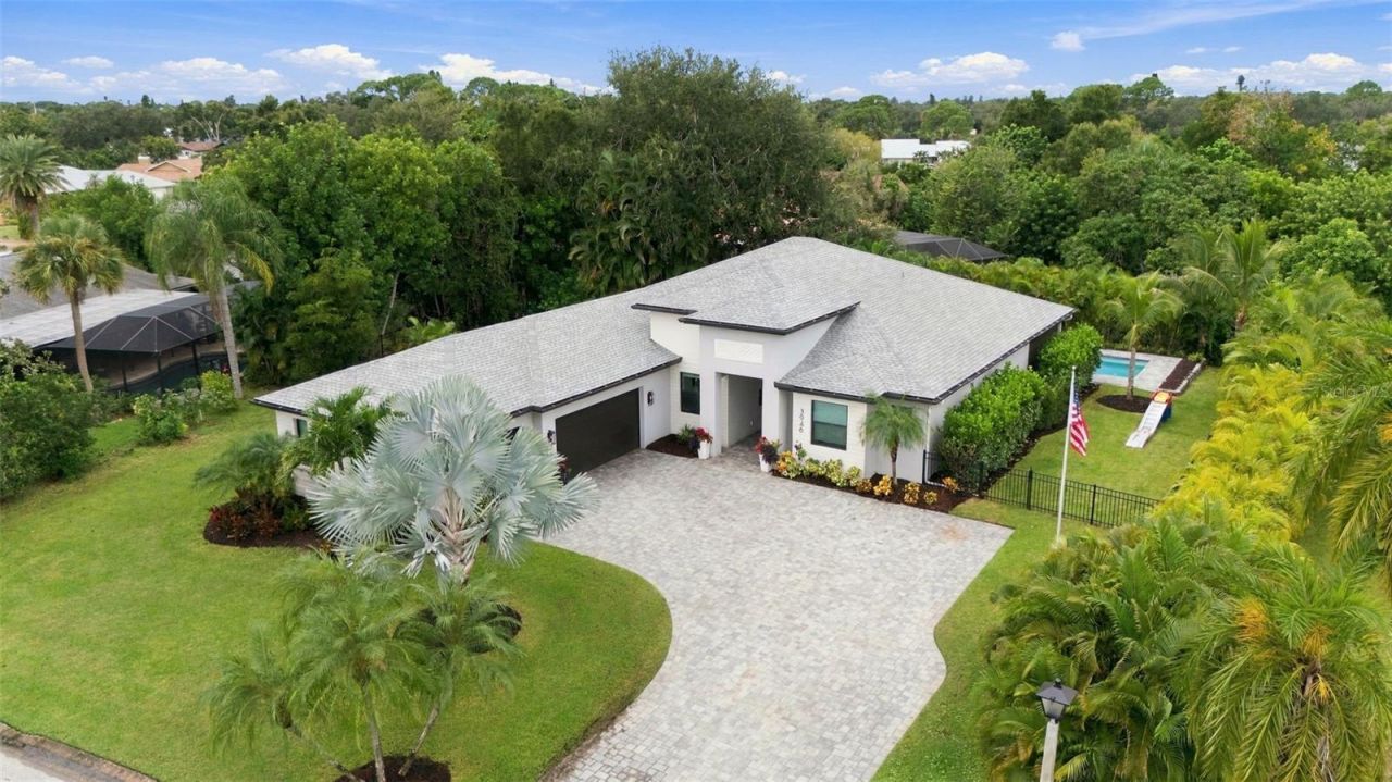3946 Country View Drive, Sarasota, FL 34233 Photo
