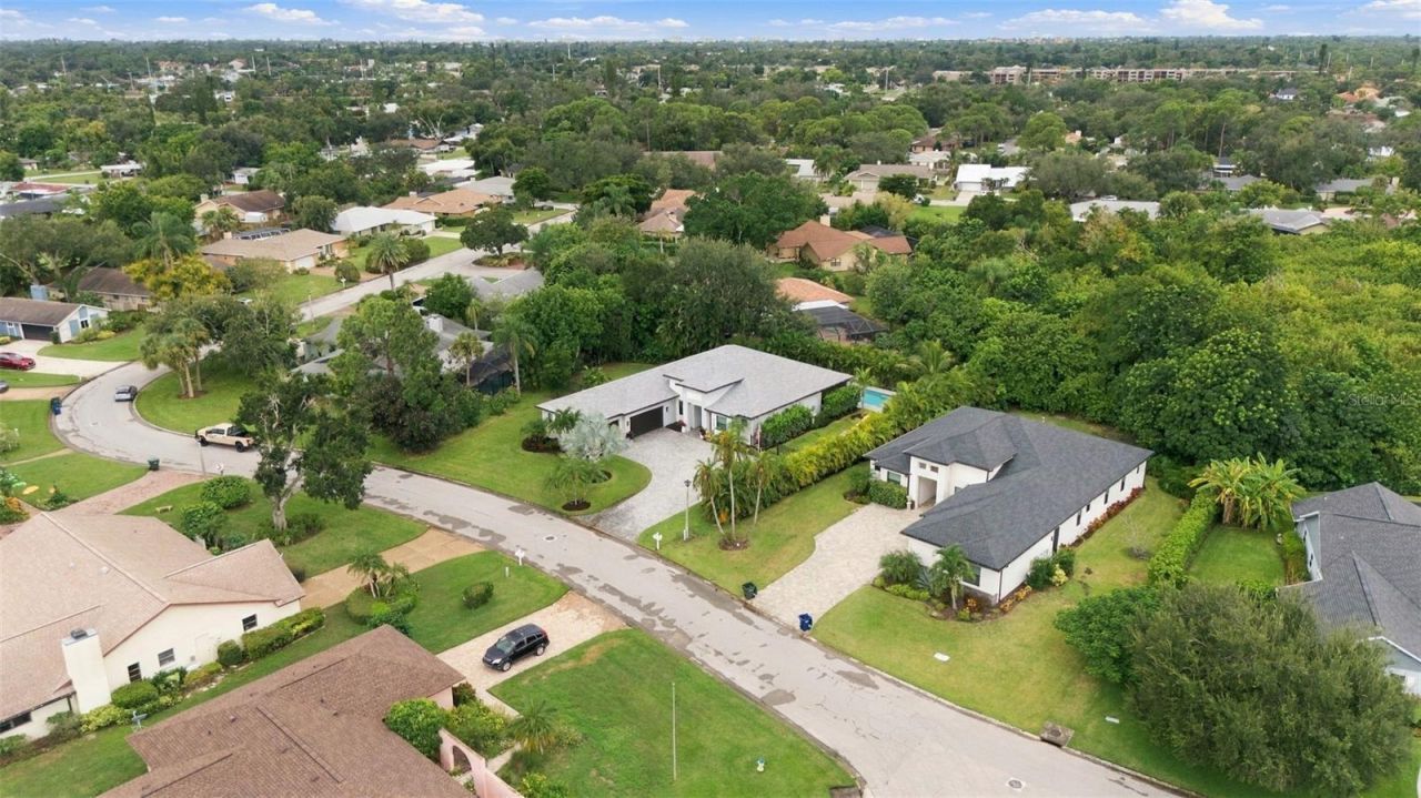 3946 Country View Drive, Sarasota, FL 34233 Photo