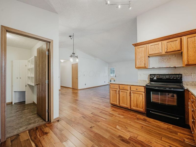 4165 Rishel Court , Grove City, OH 43123 Photo 18