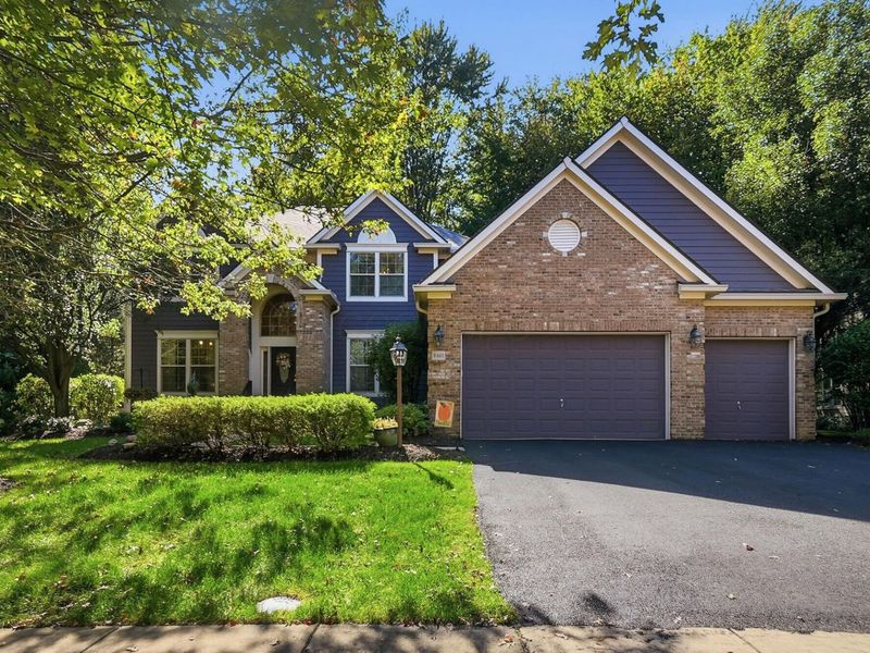 8460 Trail Lake Drive , Powell, OH 43065 Photo 1