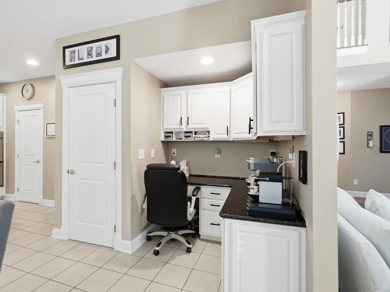 8460 Trail Lake Drive , Powell, OH 43065 Photo 14