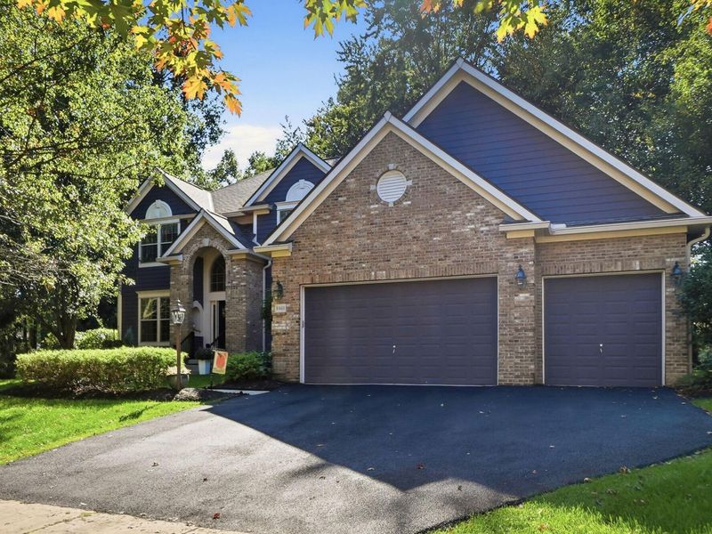 8460 Trail Lake Drive , Powell, OH 43065 Photo 2