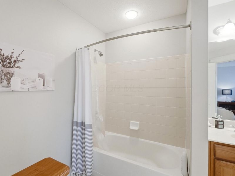 8460 Trail Lake Drive , Powell, OH 43065 Photo 55