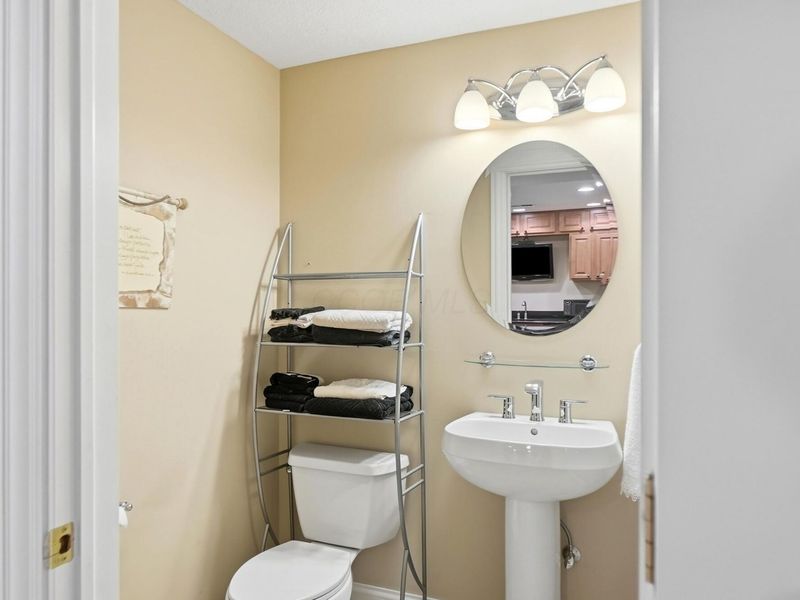 8460 Trail Lake Drive , Powell, OH 43065 Photo 78