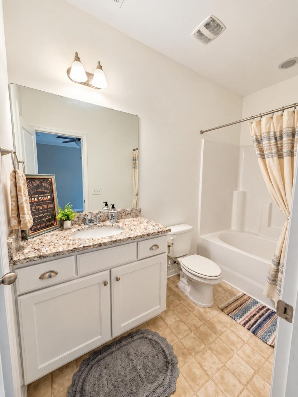 194 Woodward Road Photo 11
