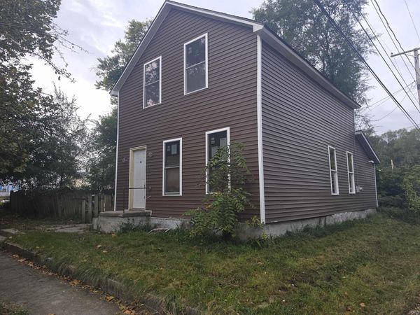 517 9Th Street, Elkhart, IN 46516
