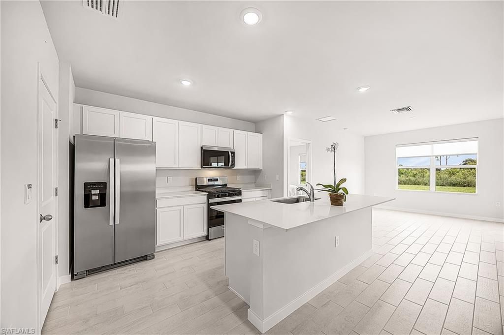 17892 Shade Tree Loop , Punta Gorda, FL 33982 Photo
