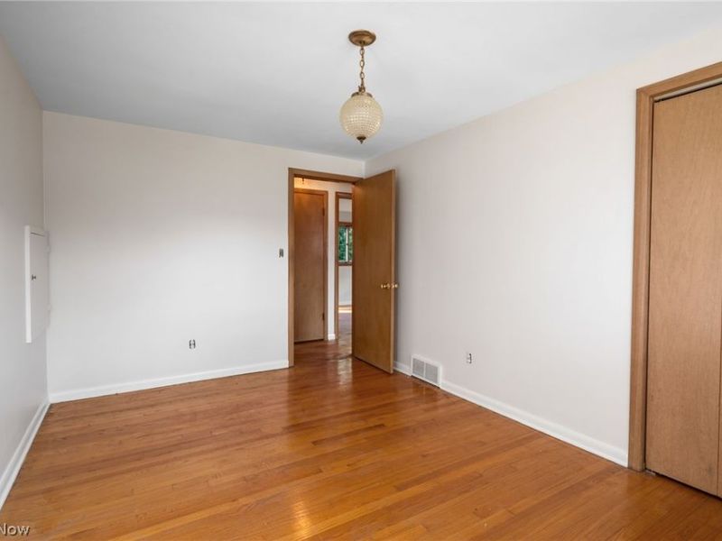 27026 Osborn Road, Bay Village, OH 44140 Photo 19