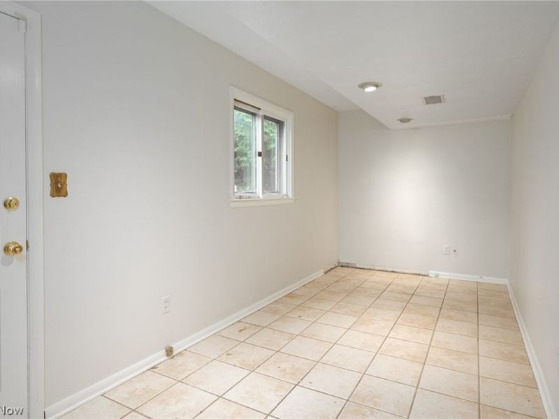 27026 Osborn Road, Bay Village, OH 44140 Photo 22