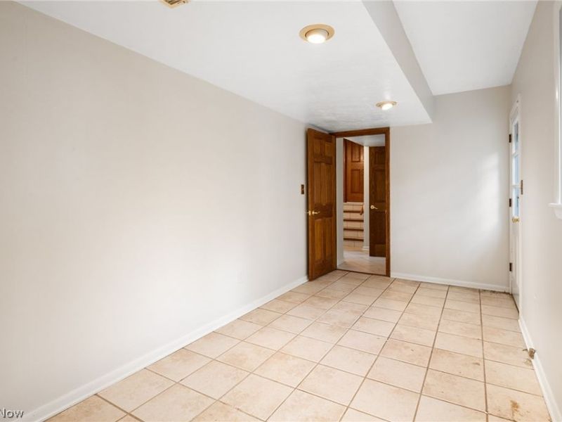 27026 Osborn Road, Bay Village, OH 44140 Photo 24