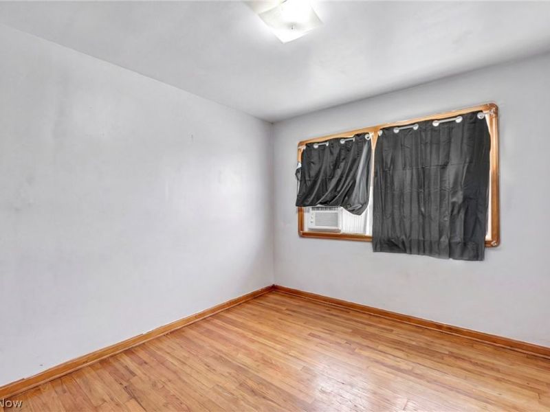 6702 Memphis Avenue, Cleveland, OH 44144 Photo 9