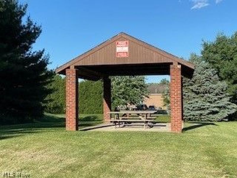 1420 Reimer Road, Unit B, Wadsworth, OH 44281 Photo 20