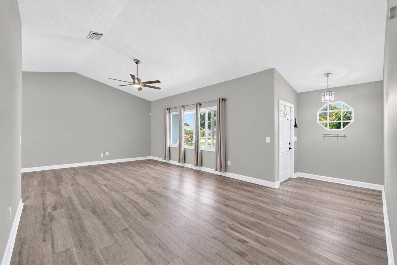 2971 SE Melaleuca Boulevard, Port Saint Lucie, FL 34952 Photo