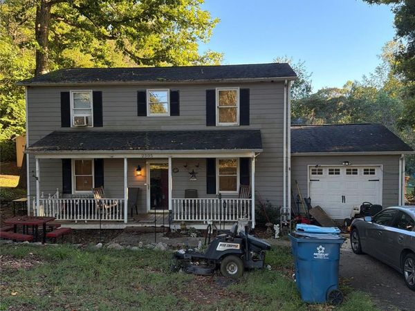2505 Point Street , Conover, NC 28610