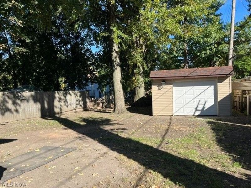 9514 Silk Avenue, Cleveland, OH 44102 Photo 9