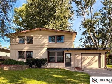 4817 N 83rd Street, Omaha, NE 68134