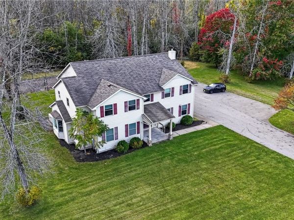6313 Tuckahoe Road, Williamson, NY 14589