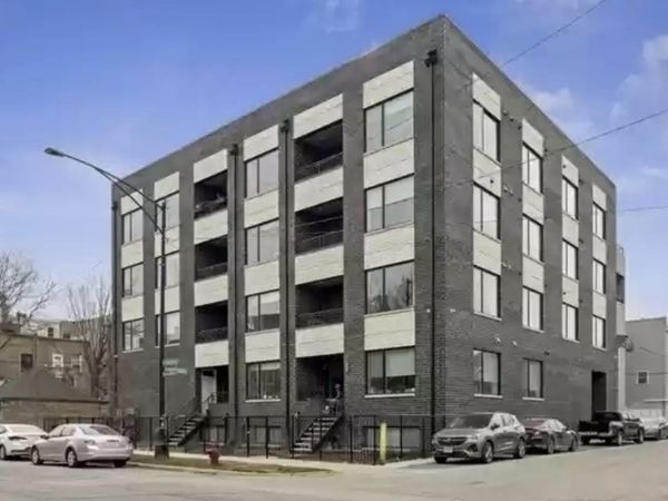 2303 W Wilcox Street , Unit 2S, Chicago, IL 60612